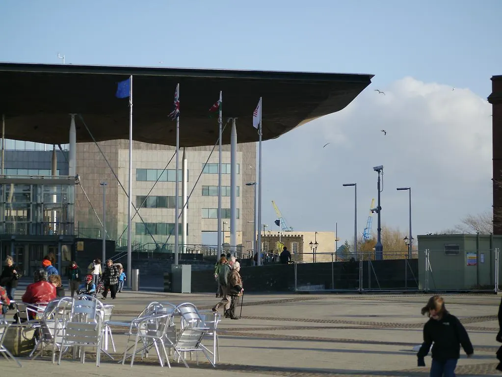 קארדיף Riverbank Penthouse And Apartments 0*,  בריטניה